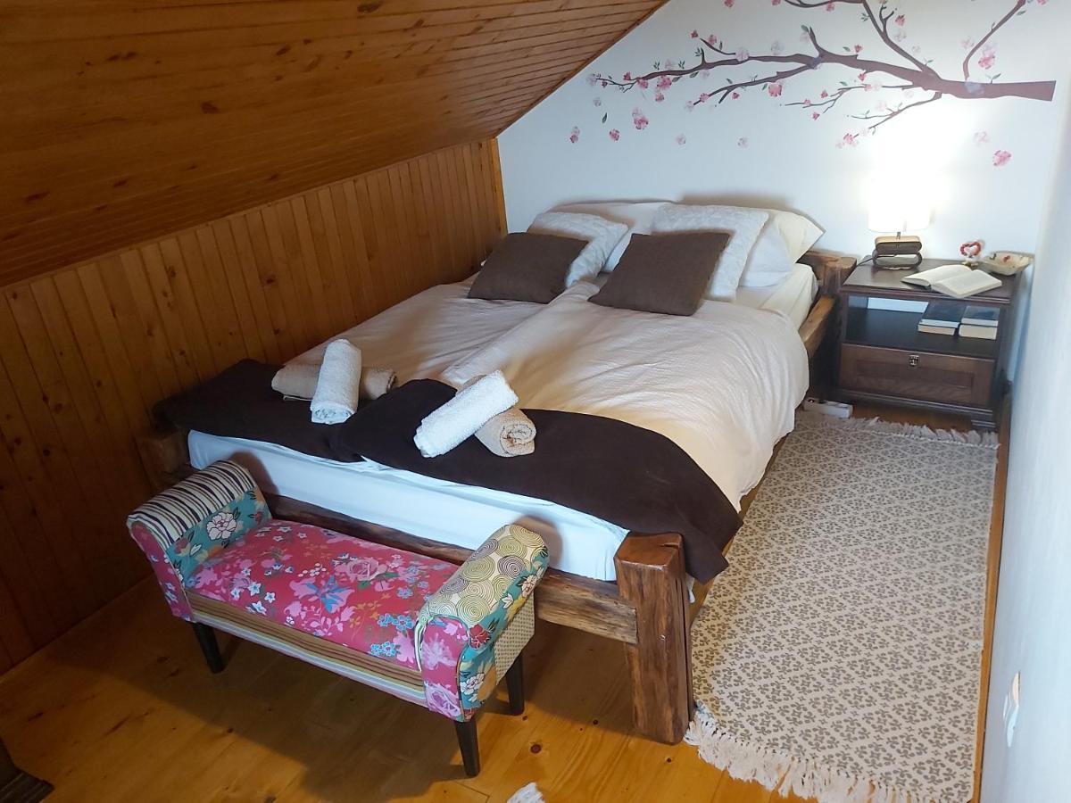 Holiday Home Kalnik *
